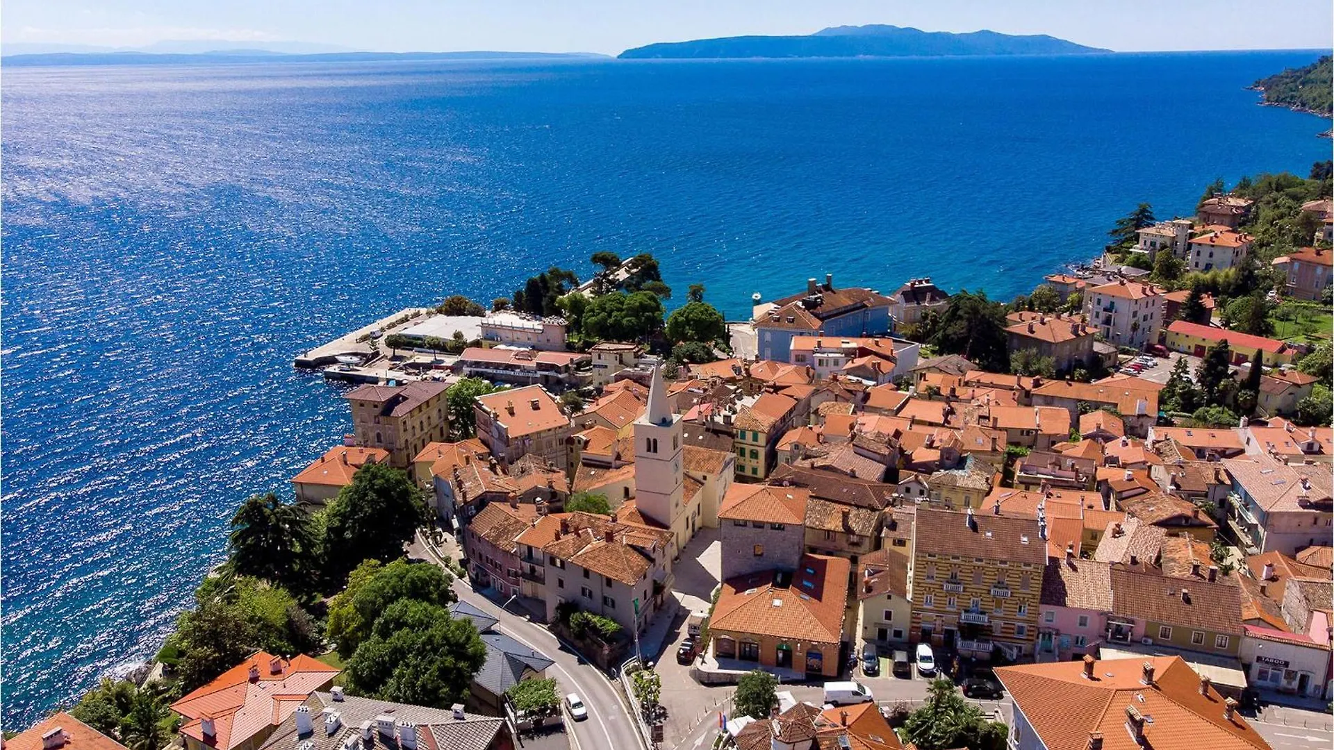 1 Bedroom Stunning Apartment In Lovran